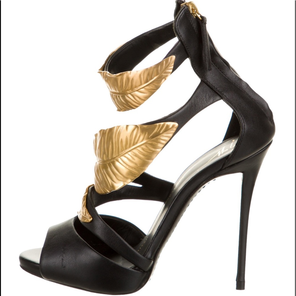 Giuseppe Zanotti gold Leaf leather sandals size 6
